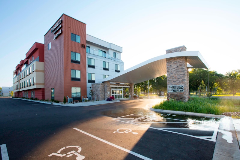 Fairfield Inn And Suites Detroit Lakes 31/33