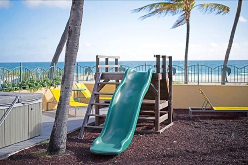 Ebb Tide Resort Oceanfront 37/69