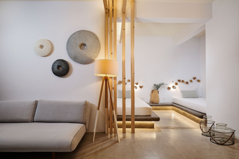 Chrysalis Boutique Hotel 28/50