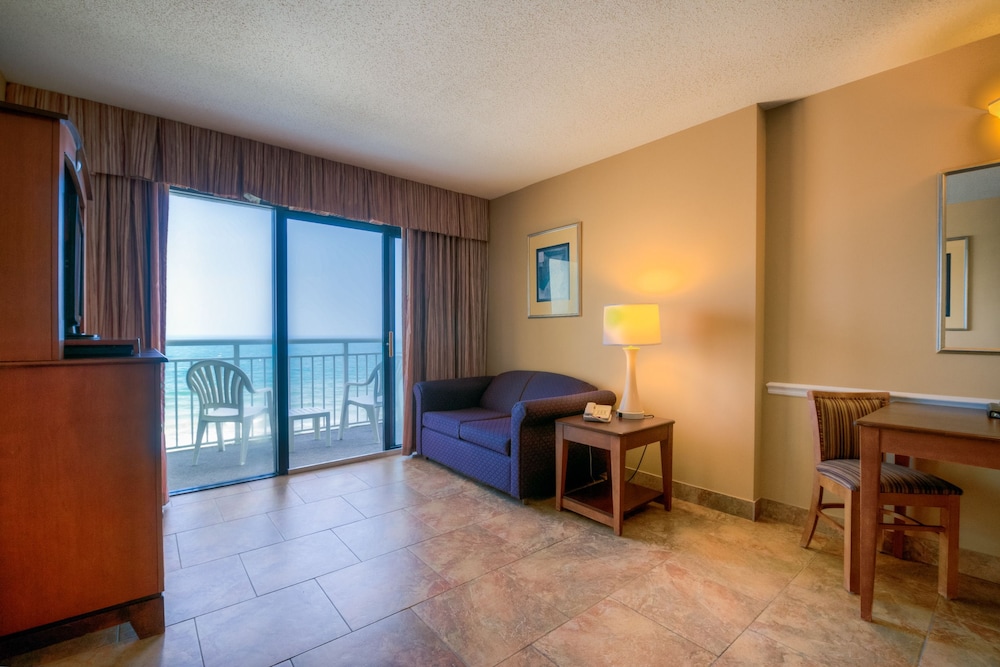 Ocean Drive Beach Golf Resort 42/64