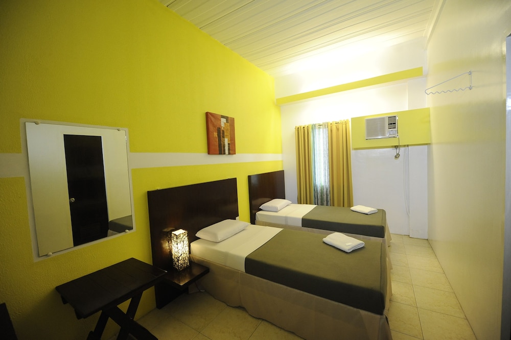 First Pacific Inn 23/59