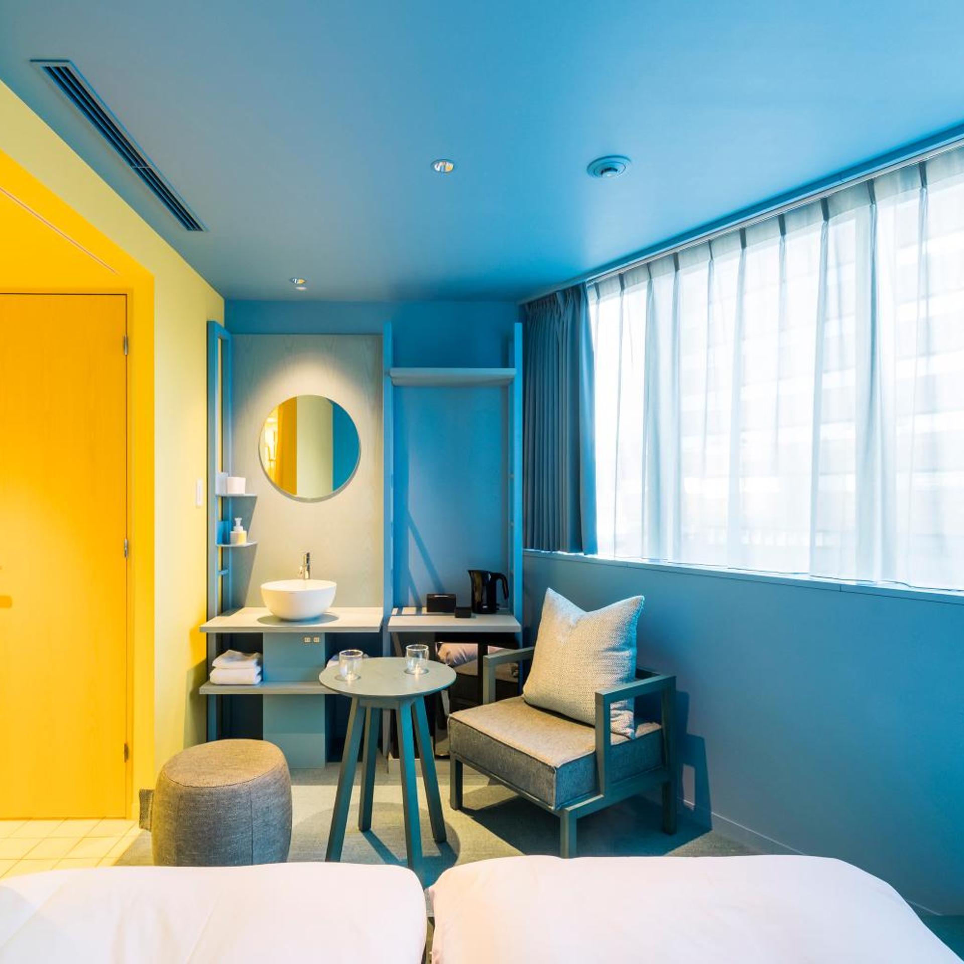 Blue, Standard, Single Bed، Toggle Hotel Suidobashi TOKYO 3/3
