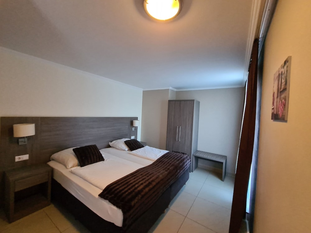 Cara Vita Hotel 15/62