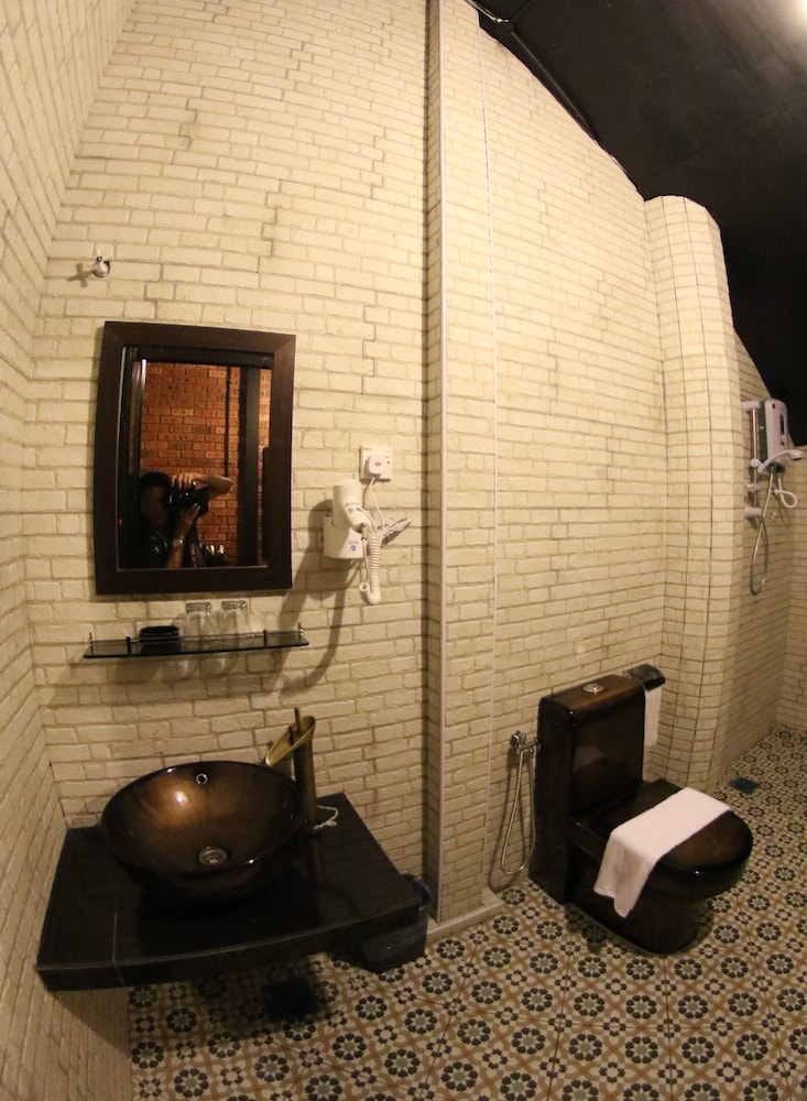JQ Ban Loong Boutique Hotel 30/48