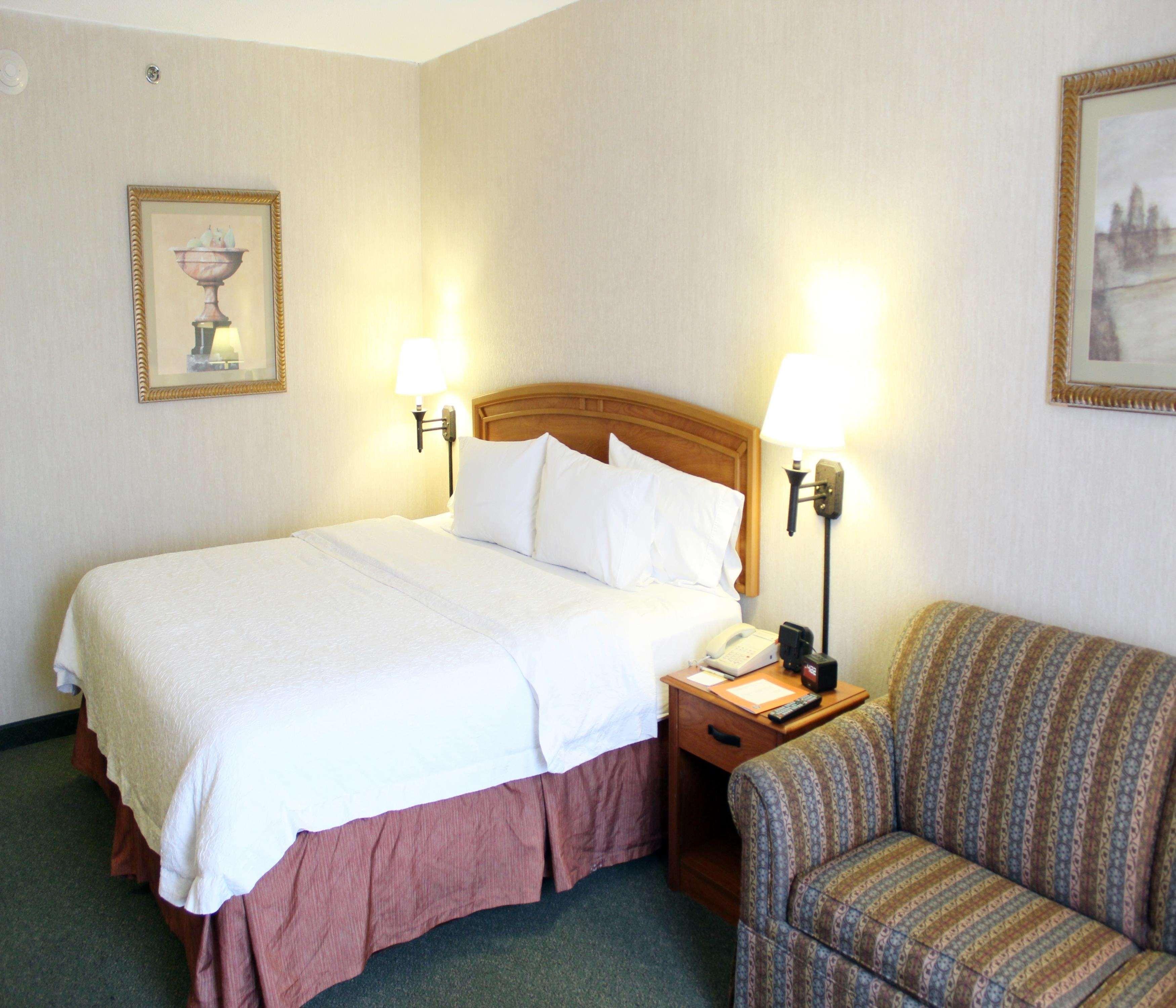استوديو بسرير كينج، Hampton Inn By Hilton Saltillo 2/3