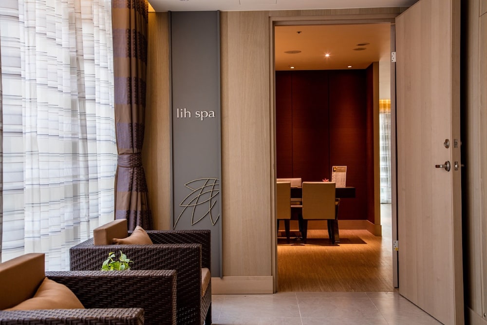 Fullon Hotel Taoyuan Airport Access Mrt A8 3/64