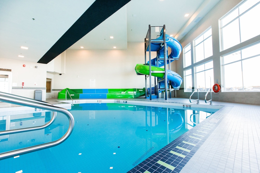 swimming pool spa