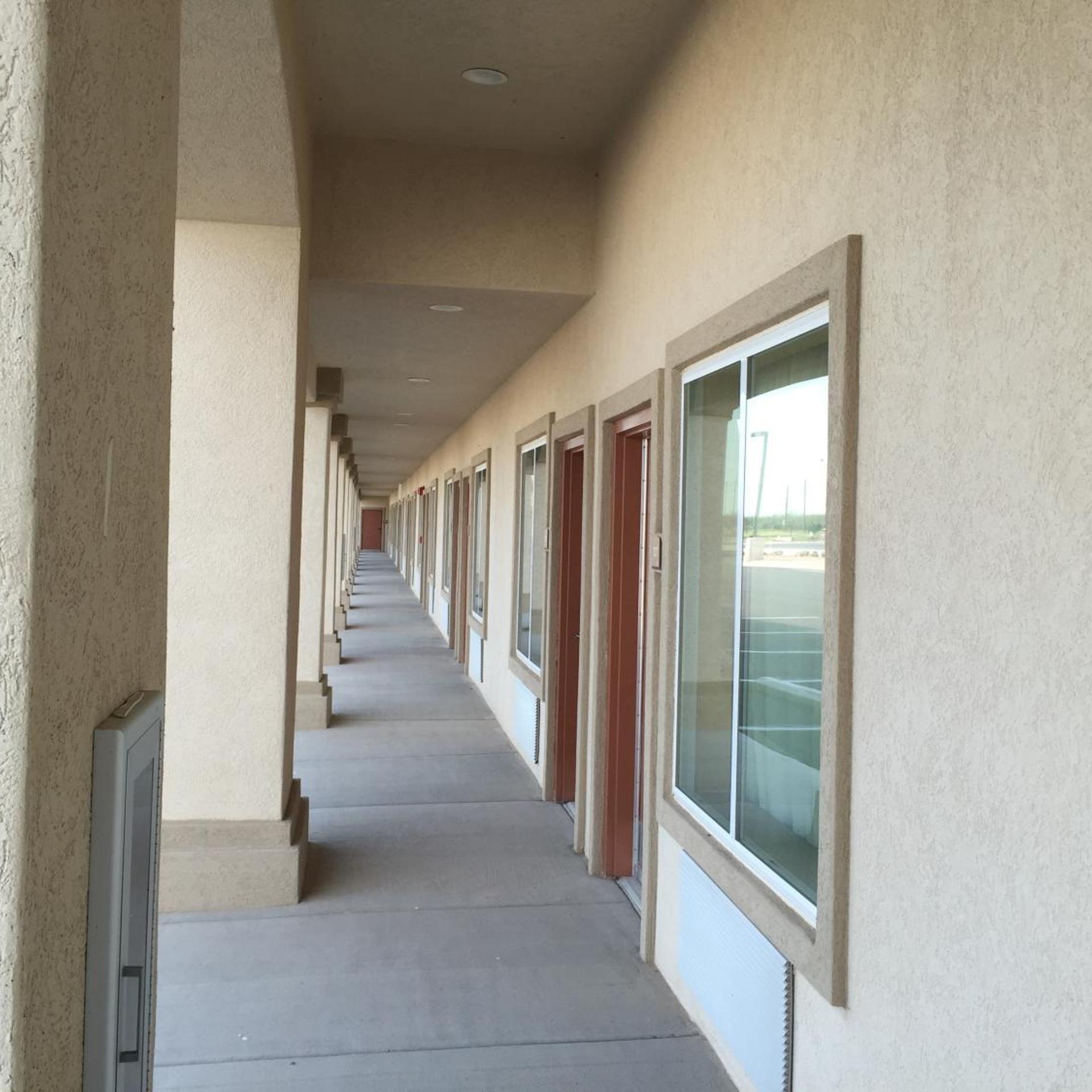 La Bonita Inn and Suites - Crane 3/40