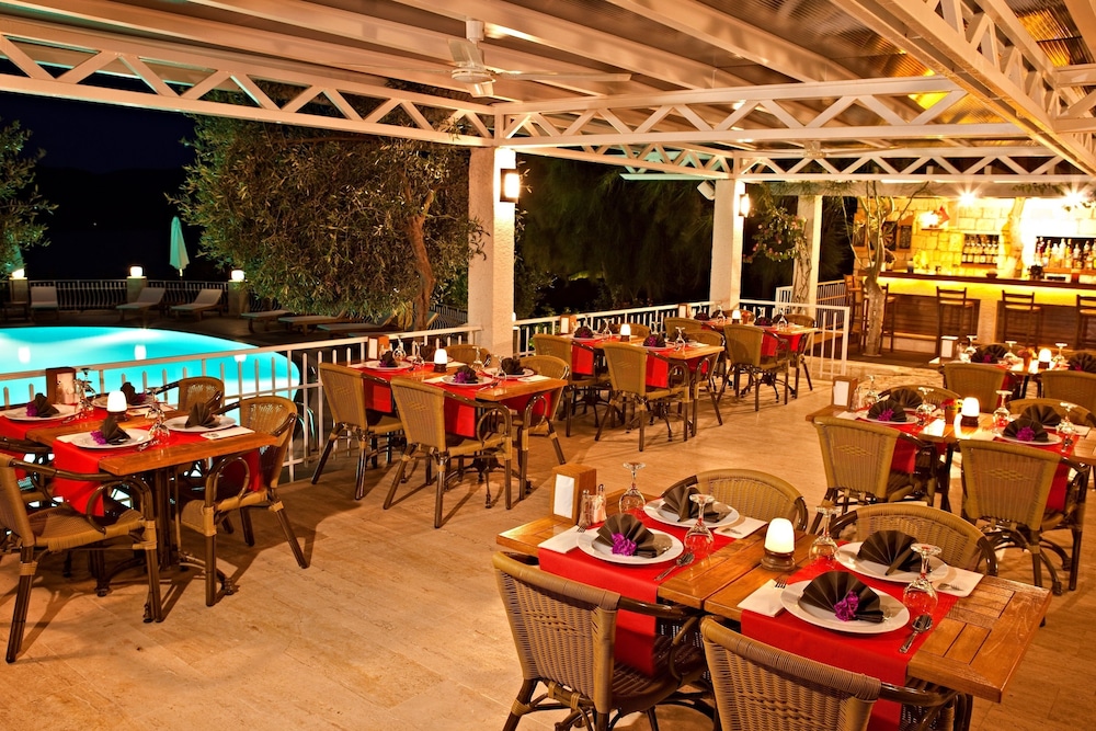 Olea Nova Boutique Hotel 56/73