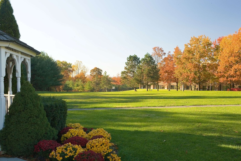 Hotel Woodcliff Lake 25/32