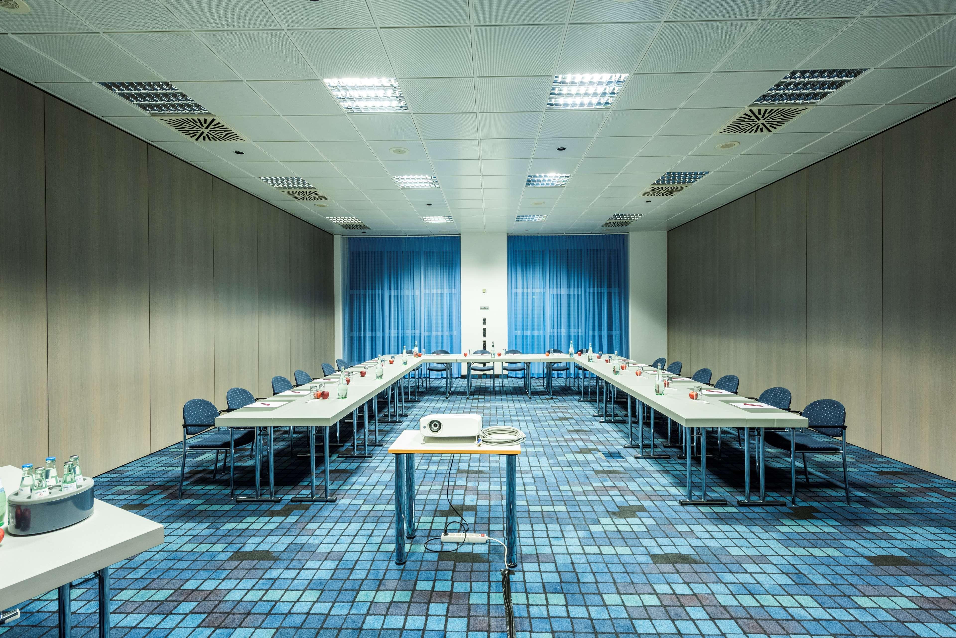 ARVENA Kongress Hotel 35/46