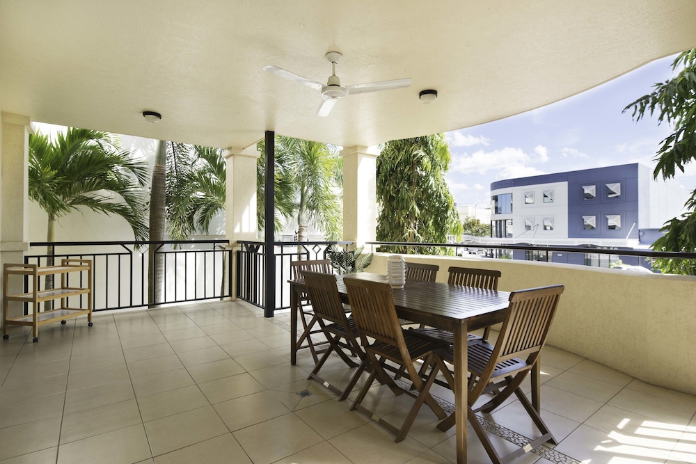 Cairns City Apartments 45/61
