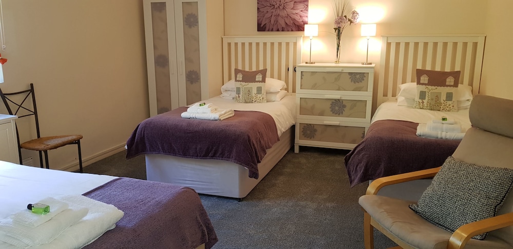 Holiday Cottages At Hawthorn Farm 12/50