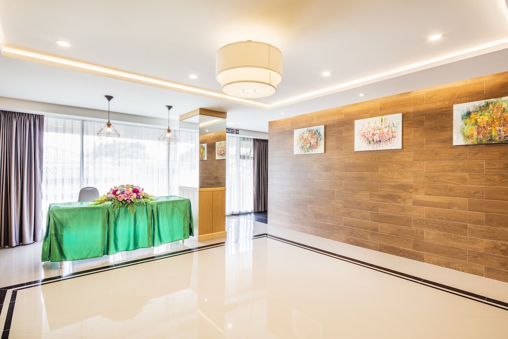Livotel Hotel Hua Mak Bangkok 11/68