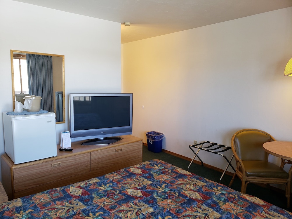 Algoma Beach Motel 19/35