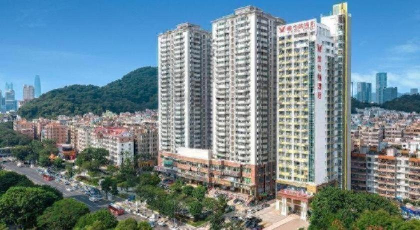 Vienna Hotel (Shenzhen Baifu City) 2/47