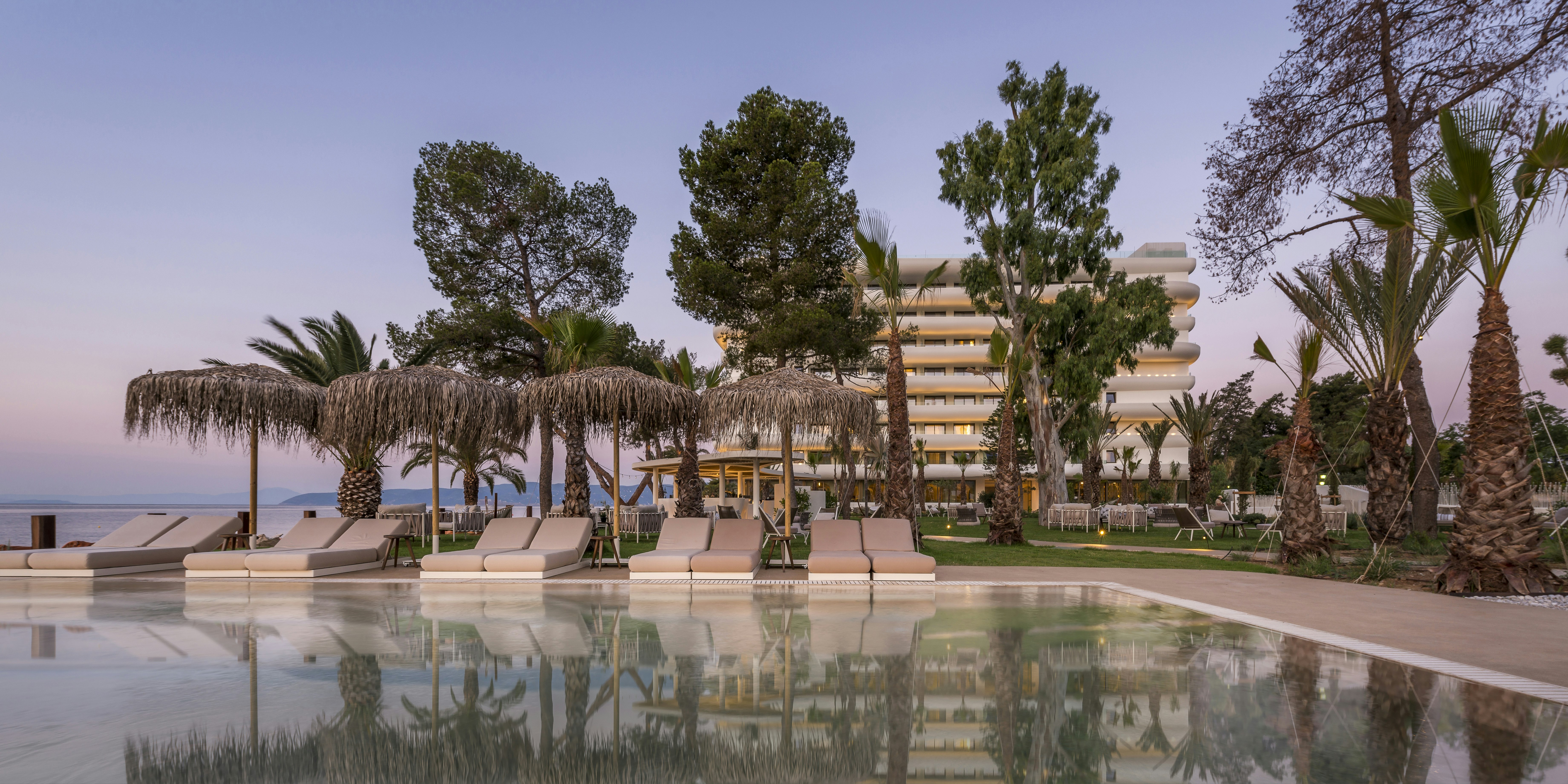 Isla Brown Corinthia Resort & Spa, Curio Collection by Hilton 35/65