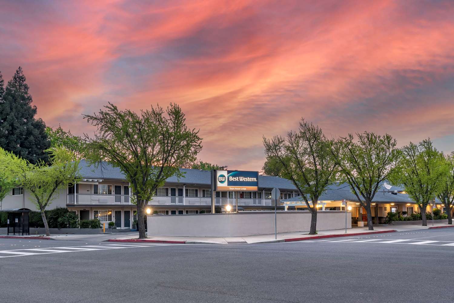 Best Western Town House Lodge 4/33