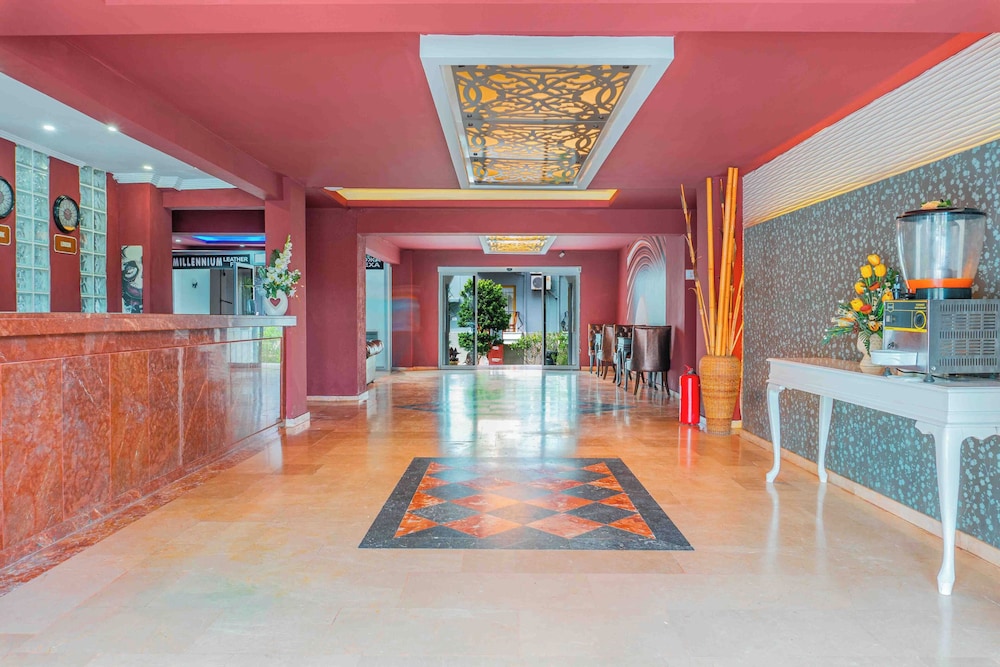 Belpoint Beach Hotel 10/50