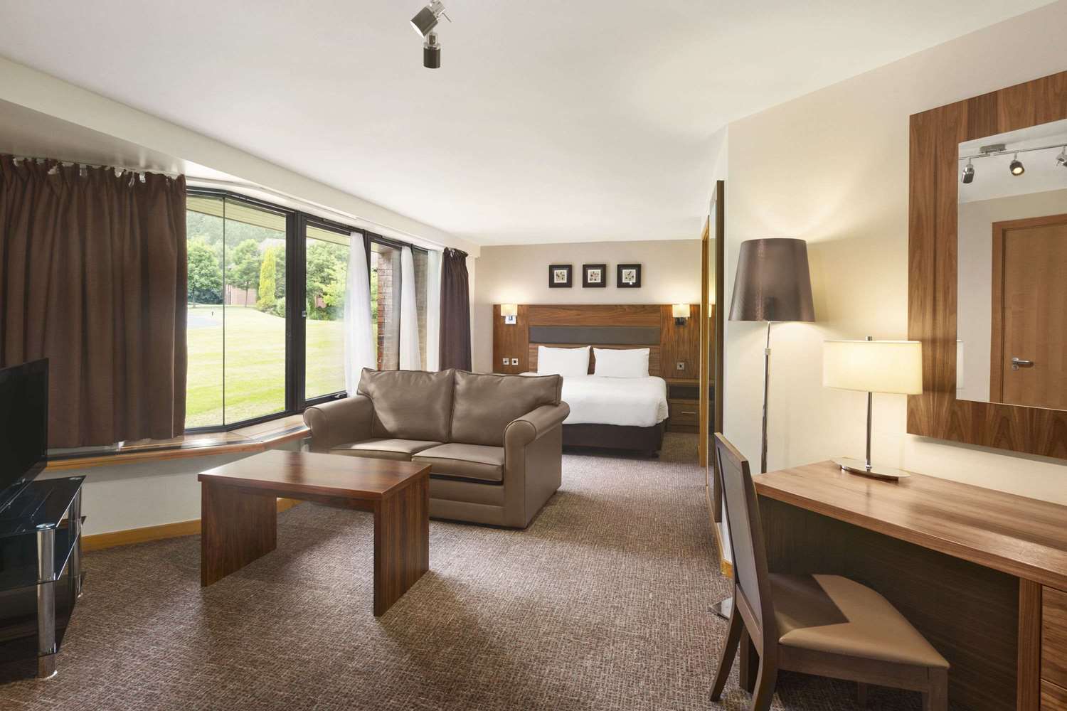 Ramada by Wyndham Telford Ironbridge 24/39