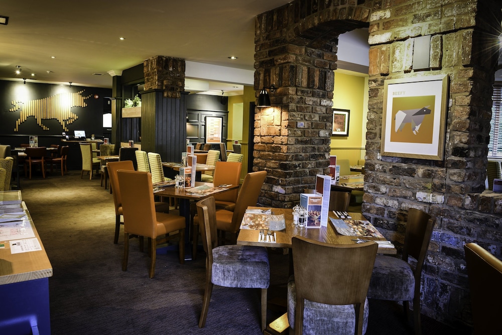Premier Inn Macclesfield North 44/61