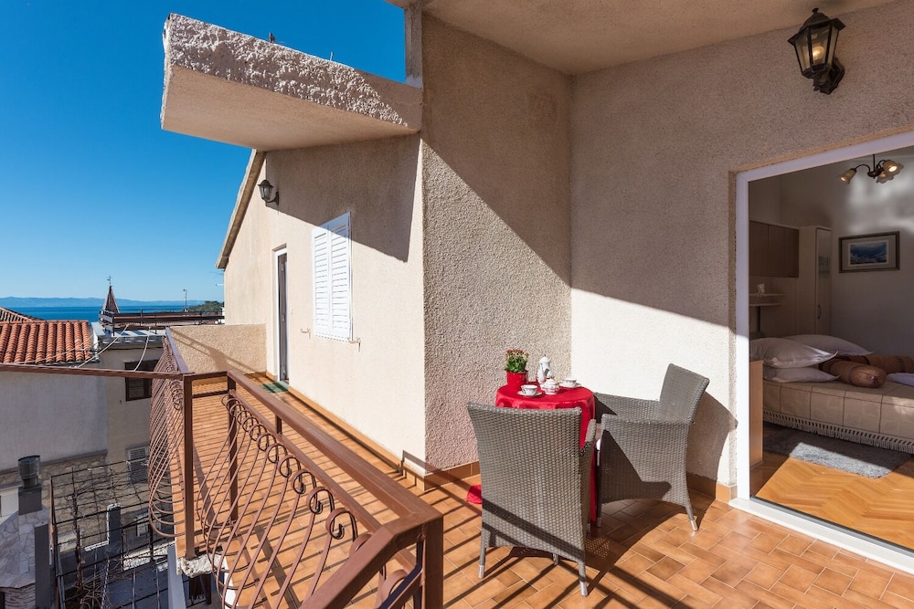 APARTMENTS GORAN 3/47