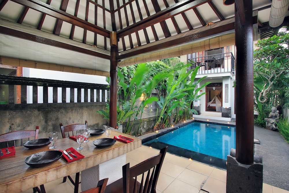 Gusde Tranquil Villas 46/78