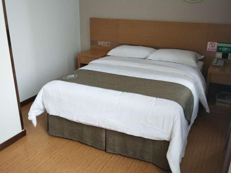 GreenTree Inn Shangqiu Suiyang Avenue Hotel 11/19
