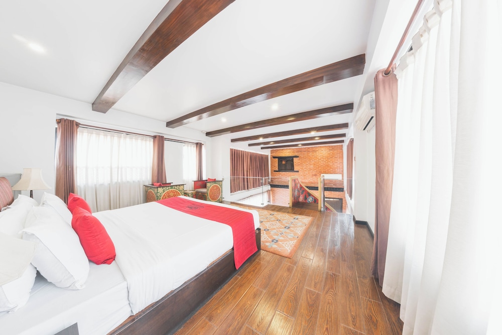 1 BEDROOM, EXECUTIVE, SUITE, COURTYARD VIEW, BALCONY