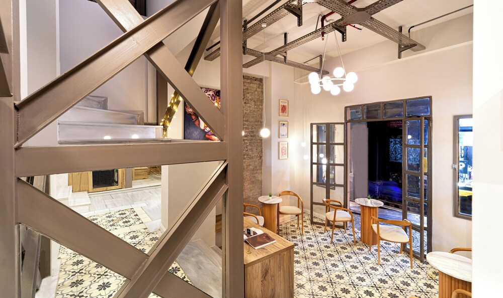 Hotel Des Arts Galata 10/50