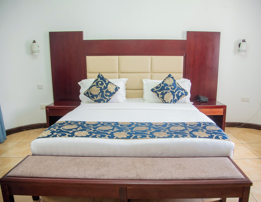Chamba Valley Exotic Hotel 17/50
