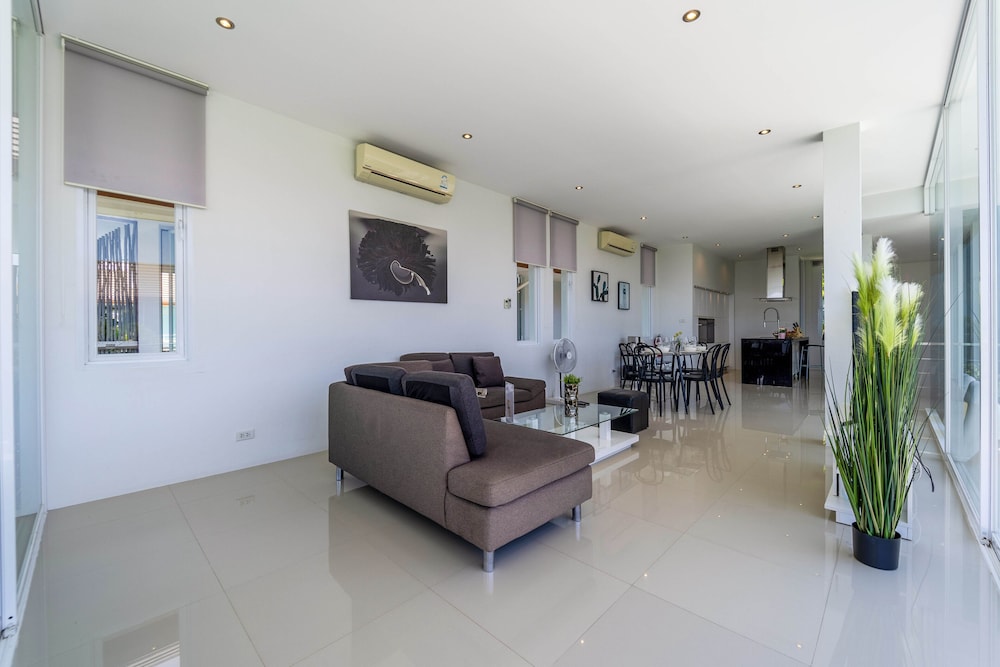 Phu Montra Villa With Ocean View A4 30/50