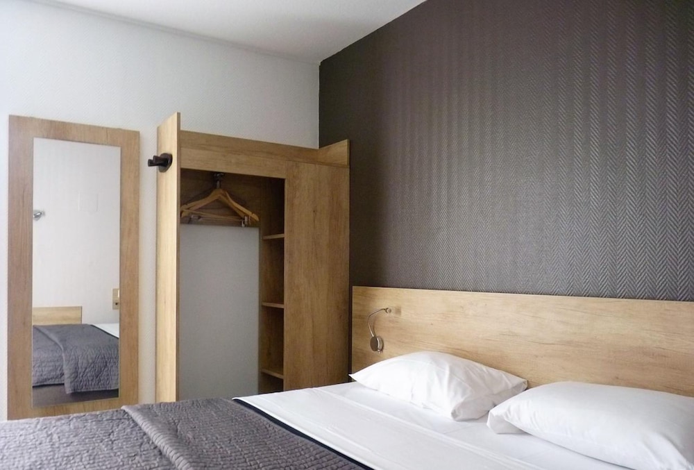 Hotel Wood Inn Merignac 20/52