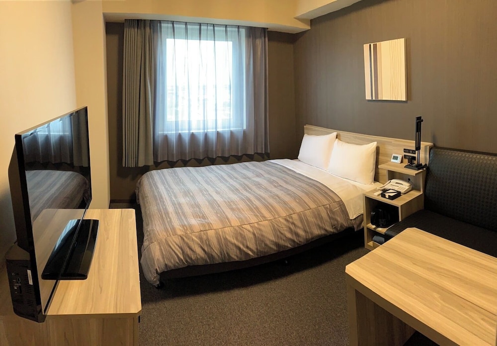 Economy, Double Bed, Smoking
