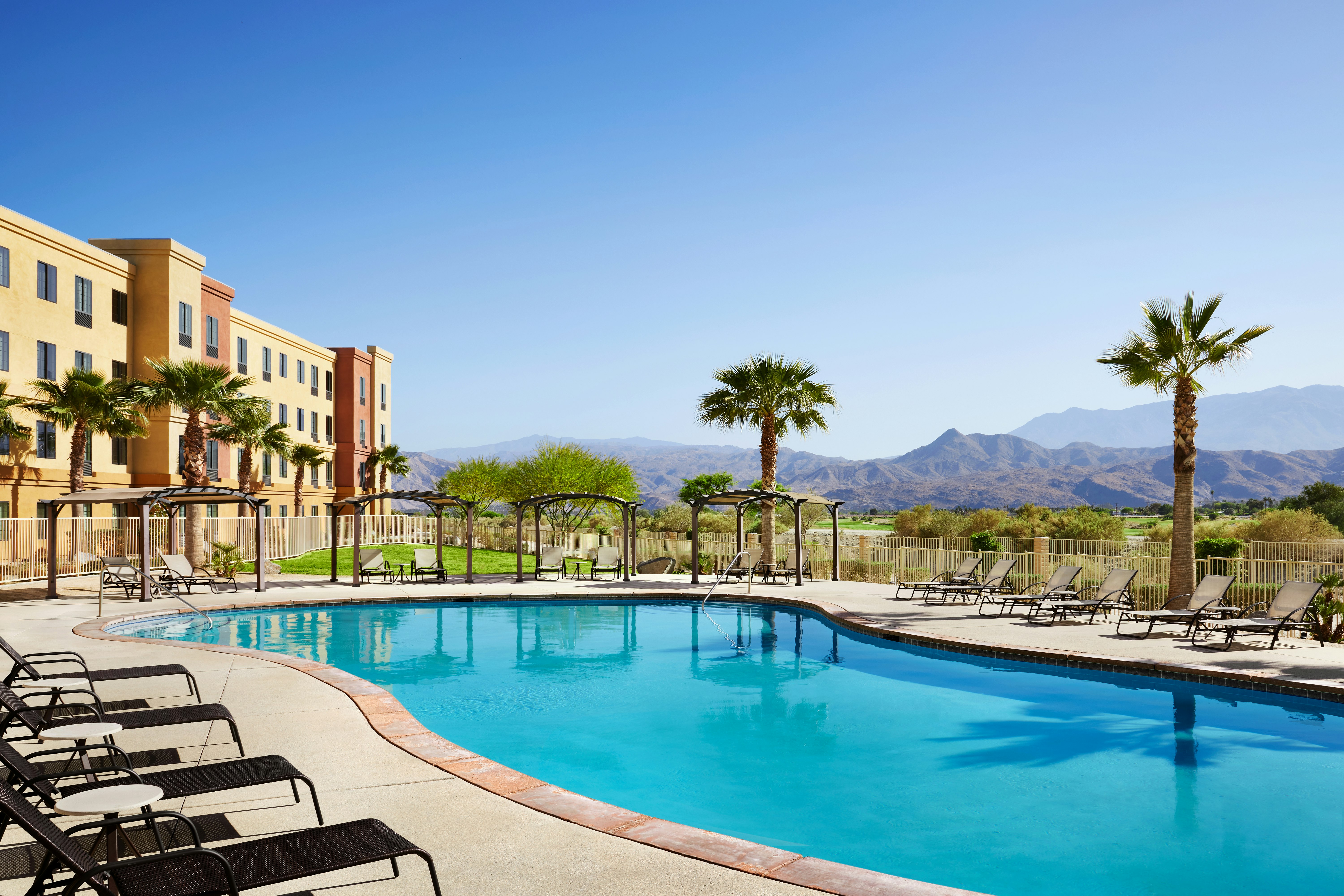 Homewood Suites by Hilton Cathedral City Palm Springs 24/24
