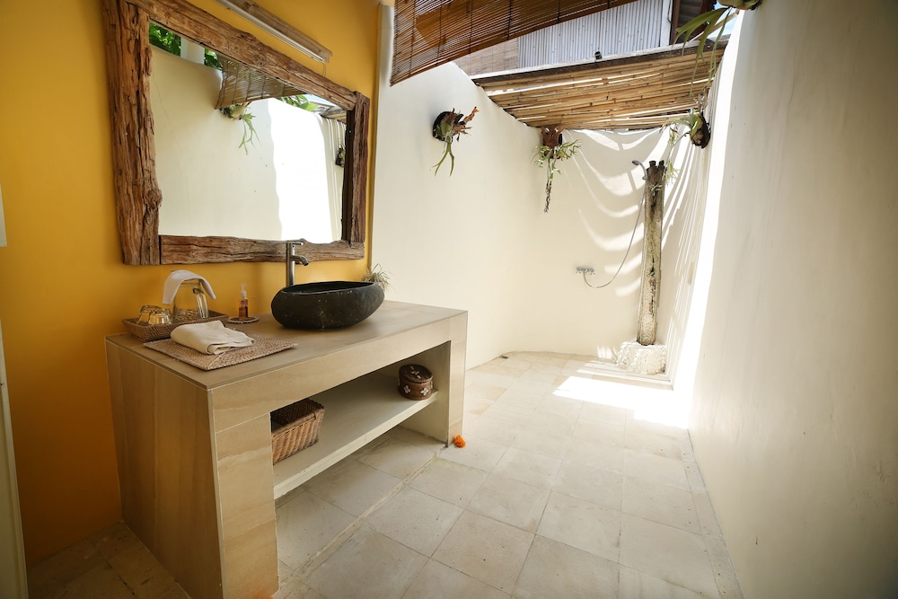 The Chillhouse Canggu by BVR Bali Holiday Rentals 49/50