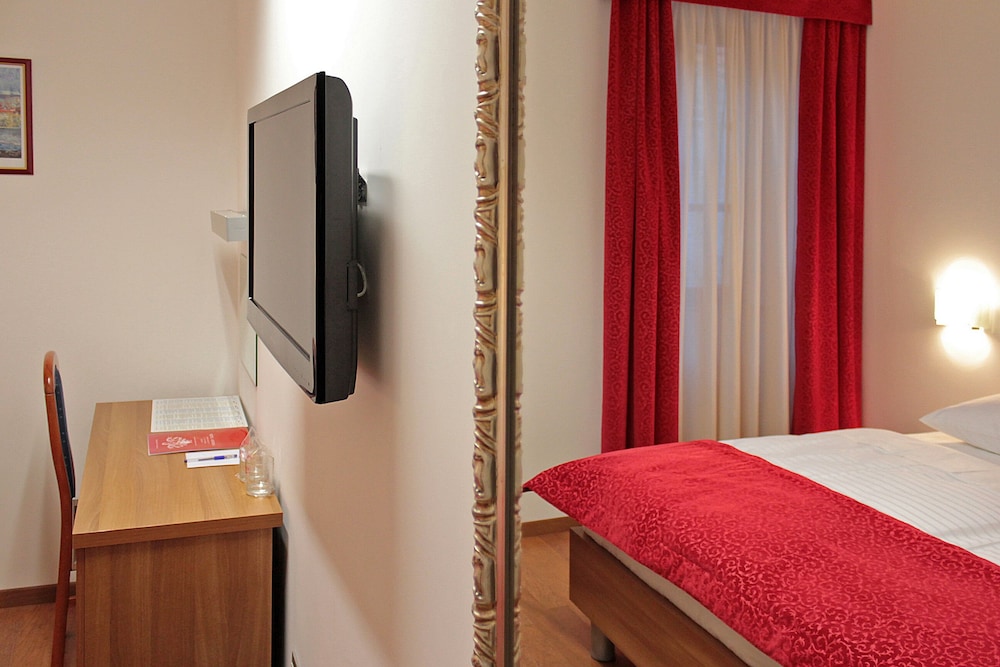 Hotel Monika 23/73