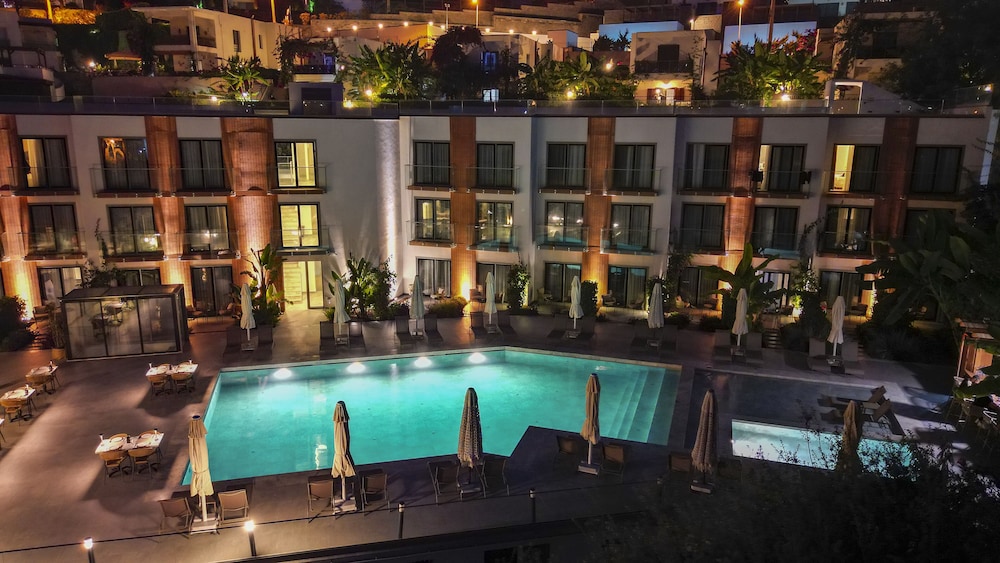 Astrid Hotel 4/63