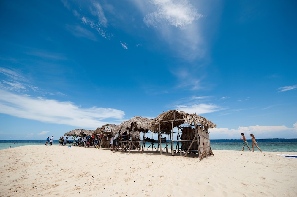 Paraiso Ecolodge 7/59