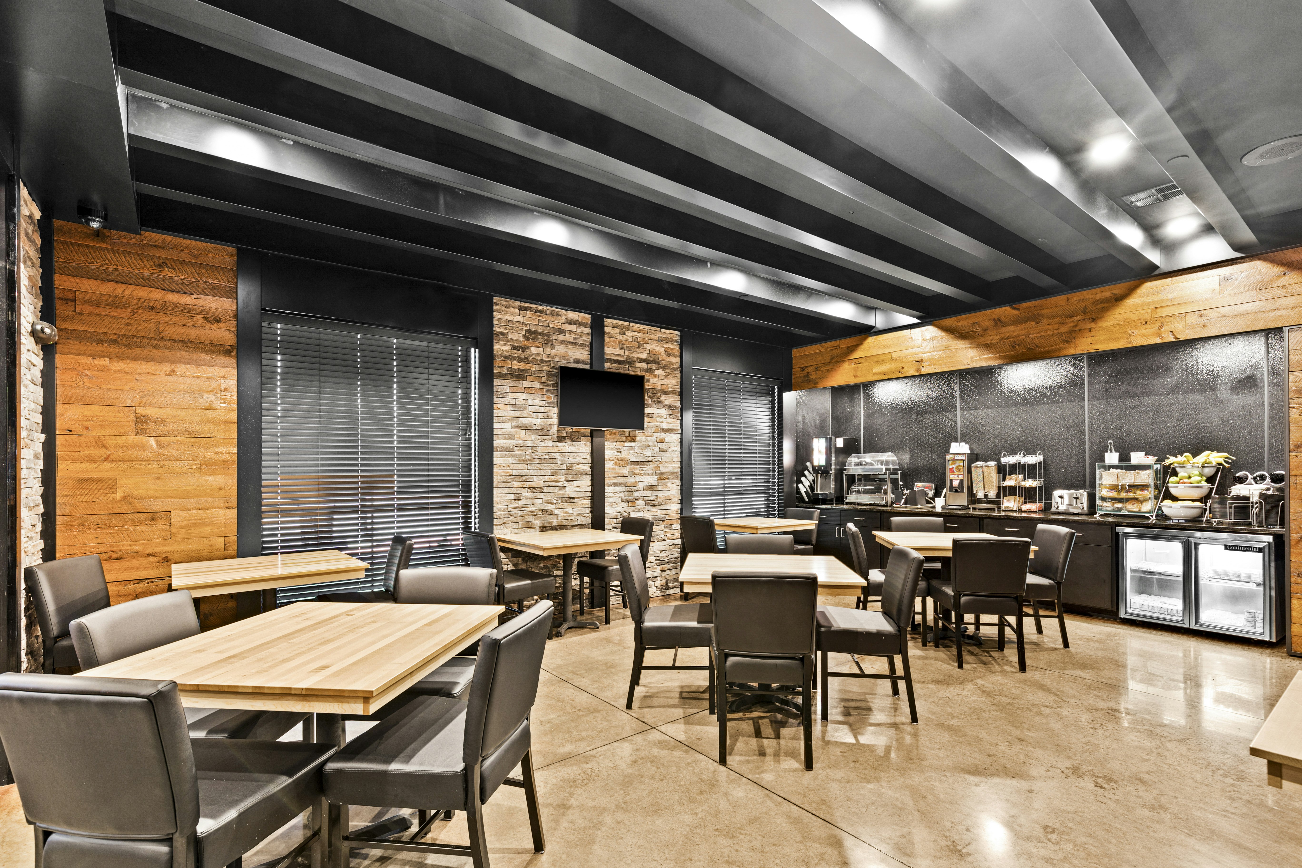 Cobblestone Hotel & Suites - Superior Duluth 29/50