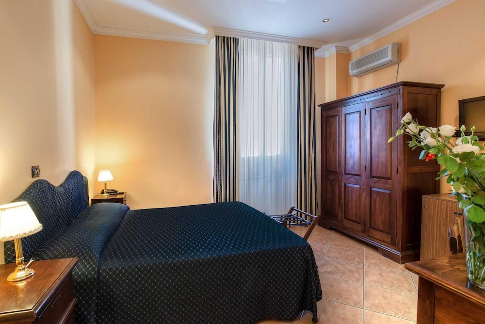 Hotel Caracciolo 13/62