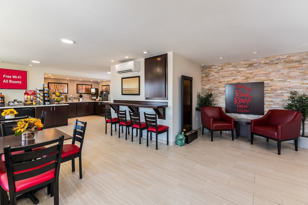 Red Roof Inn Stockton 31/33