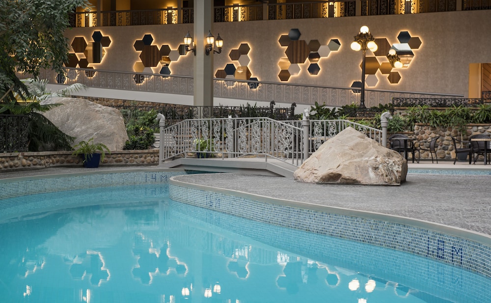 Saskatoon Inn 3/55