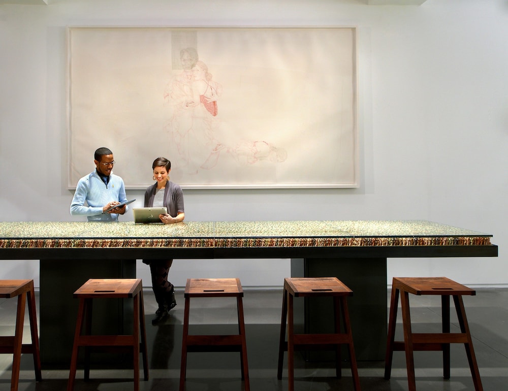 21C Museum Hotel Cincinnati 53/63