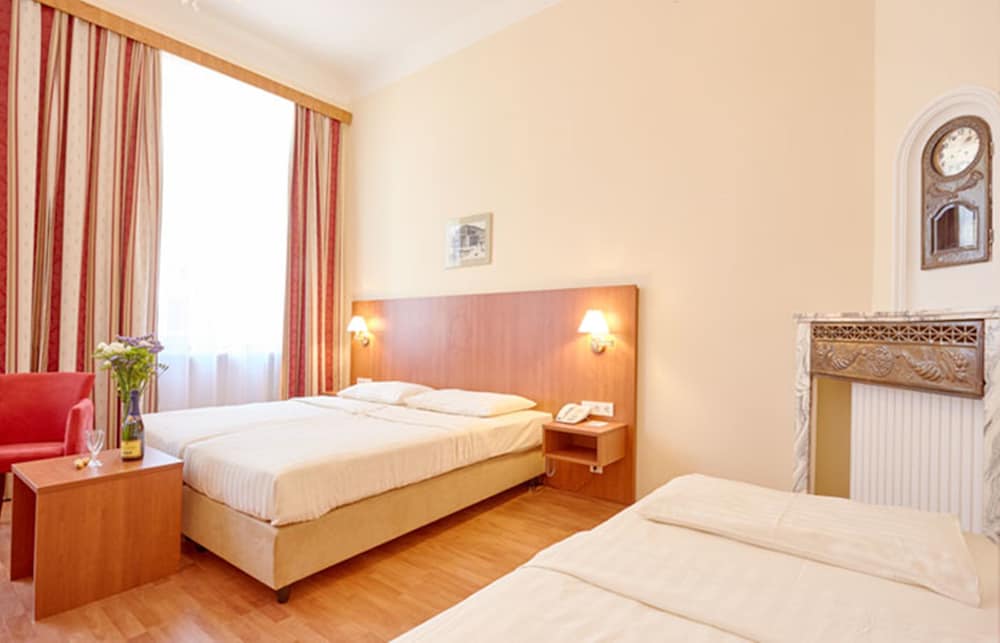 Mozart Hotel 27/60