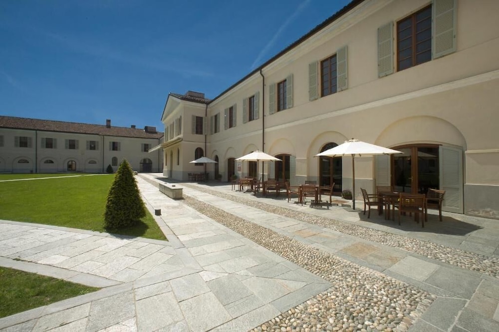 Albergo dell Agenzia in BRA
