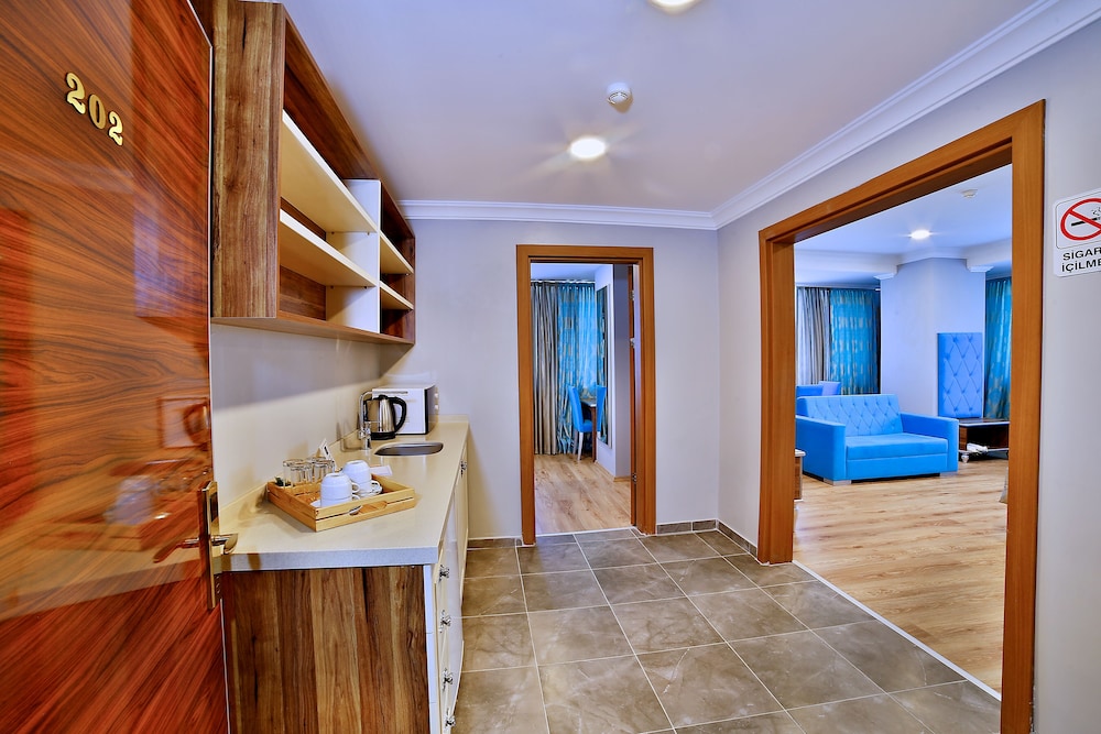 The Hera Premium Hotels 40/49