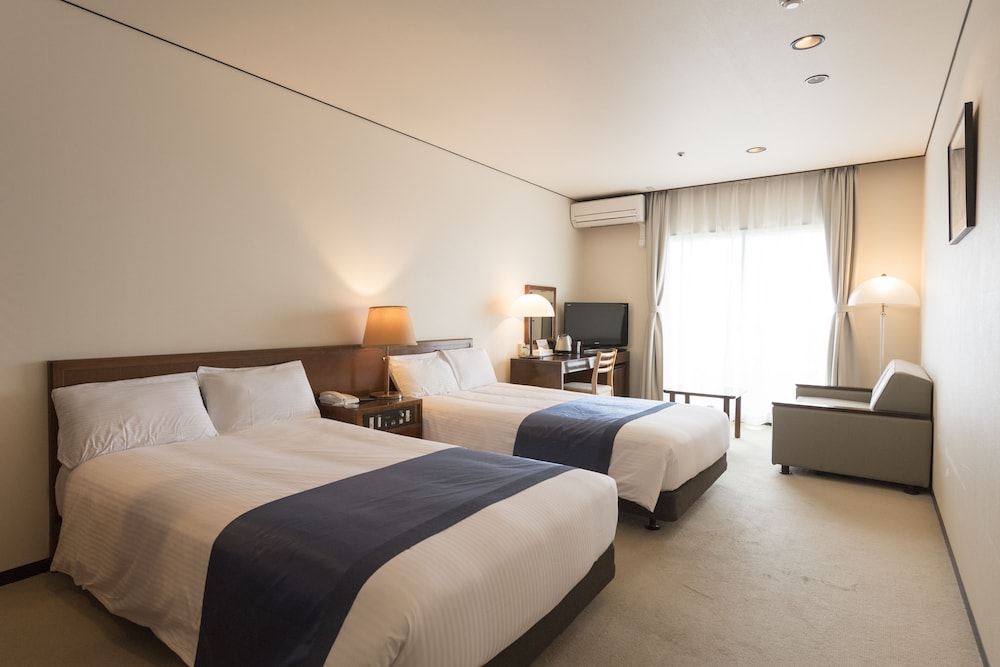 Yuinchi Hotel Nanjo 12/50