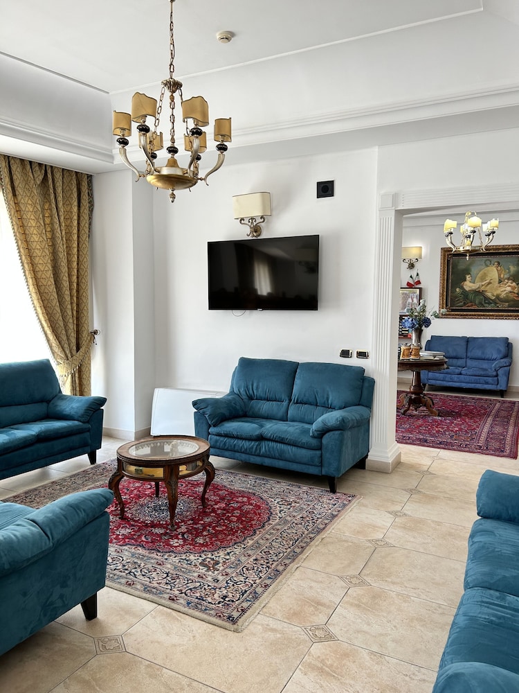 Hotel D Apos Angelo Palace 24/47