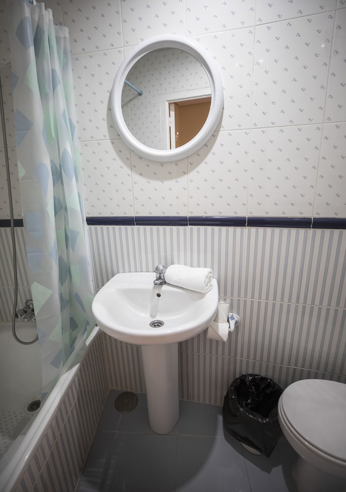 Hostal Los Perales 22/27